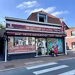 Maison Independante Au Croise Laroche 马尔康巴勒尔
